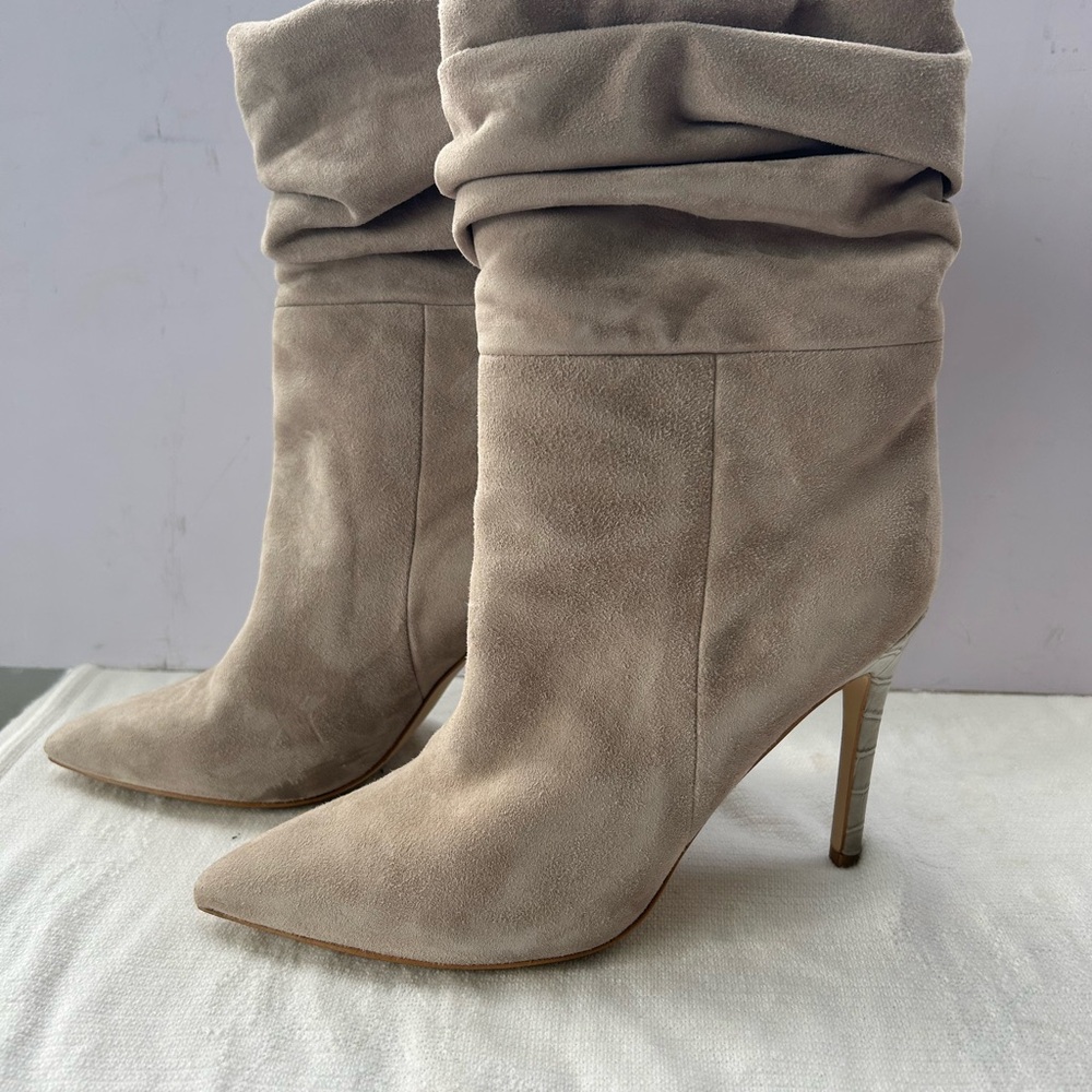 Guess Elegant Beige Suede Women's Boots